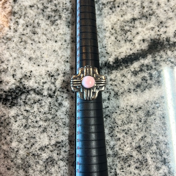 Navajo Pink Conch Zia Ring - Picture 2 of 2